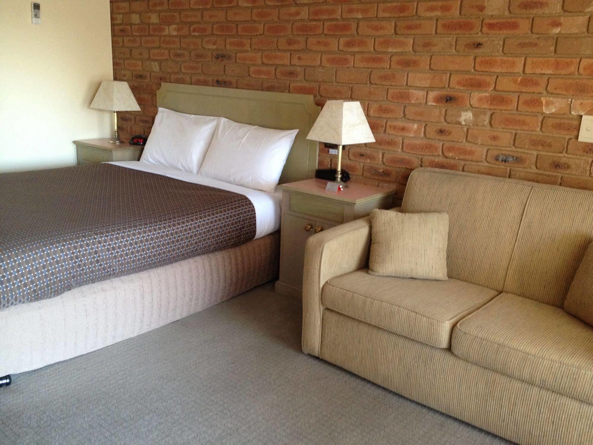 Golden Square Motor Inn Μπέντιγκο Εξωτερικό φωτογραφία